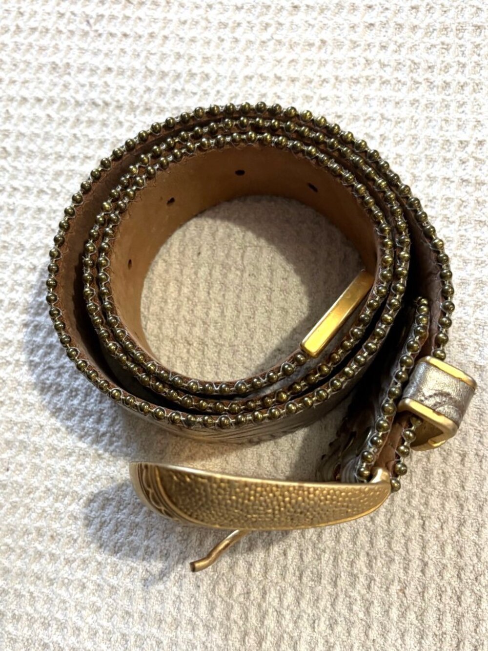BB SIMON Gold Floral Leather Glam Belt, gold buckle/keeper/tip/beaded edge 1.5"M - Picture 5 of 6